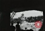 Image construction de pont Wiesbaden Allemagne, 1954, de la seconde 11 séquences d'archives historiques vidéo 65675031785