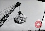 Image construction de pont Wiesbaden Allemagne, 1954, de la seconde 30 séquences d'archives historiques vidéo 65675031785