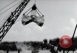 Image construction de pont Wiesbaden Allemagne, 1954, de la seconde 32 séquences d'archives historiques vidéo 65675031785