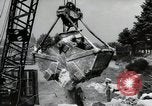 Image construction de pont Wiesbaden Allemagne, 1954, de la seconde 57 séquences d'archives historiques vidéo 65675031785