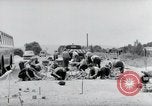 Image les travailleurs allemands Wiesbaden Allemagne, 1954, de la seconde 22 séquences d'archives historiques vidéo 65675031788