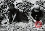 Image les travailleurs allemands Wiesbaden Allemagne, 1954, de la seconde 38 séquences d'archives historiques vidéo 65675031788