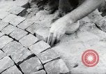 Image les travailleurs allemands Wiesbaden Allemagne, 1954, de la seconde 56 séquences d'archives historiques vidéo 65675031788