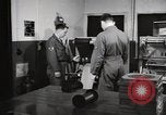 Immagine di Laboratorio di film Germania, 1955, secondo 6 filmato di repertorio 65675031815