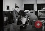 Immagine di Laboratorio di film Germania, 1955, secondo 24 filmato di repertorio 65675031815