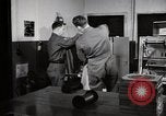 Immagine di Laboratorio di film Germania, 1955, secondo 45 filmato di repertorio 65675031815