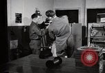 Immagine di Laboratorio di film Germania, 1955, secondo 47 filmato di repertorio 65675031815