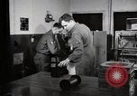 Immagine di Laboratorio di film Germania, 1955, secondo 50 filmato di repertorio 65675031815