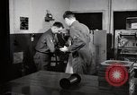 Immagine di Laboratorio di film Germania, 1955, secondo 51 filmato di repertorio 65675031815