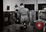 Immagine di Laboratorio di film Germania, 1955, secondo 56 filmato di repertorio 65675031815
