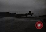 Standbild RB-57 Bomber B Deutschland, 1955, aus Sekunde 27 historischem Filmmaterial Videoclip 65675031837