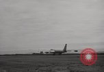Standbild B-47 Stratojet Oxfordshire England, 1953, aus Sekunde 22 historischem Filmmaterial Videoclip 65675031850
