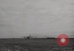 Standbild B-47 Stratojet Oxfordshire England, 1953, aus Sekunde 24 historischem Filmmaterial Videoclip 65675031850