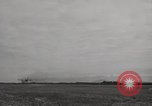 Standbild B-47 Stratojet Oxfordshire England, 1953, aus Sekunde 27 historischem Filmmaterial Videoclip 65675031850