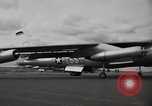 Standbild B-47 Stratojet Oxfordshire England, 1953, aus Sekunde 12 historischem Filmmaterial Videoclip 65675031851