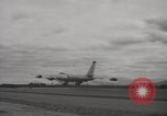 Standbild B-47 Stratojet Oxfordshire England, 1953, aus Sekunde 26 historischem Filmmaterial Videoclip 65675031851