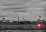 Standbild B-47 Stratojet Oxfordshire England, 1953, aus Sekunde 39 historischem Filmmaterial Videoclip 65675031851