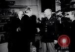 Image Dwight Eisenhower l'Europe, 1951, de la seconde 6 séquences d'archives historiques vidéo 65675031856