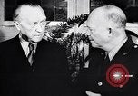 Image Dwight Eisenhower l'Europe, 1951, de la seconde 16 séquences d'archives historiques vidéo 65675031856
