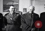 Image Dwight Eisenhower l'Europe, 1951, de la seconde 56 séquences d'archives historiques vidéo 65675031856