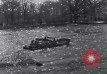 Immagine di Jeep anfibio United States USA, 1943, secondo 53 filmato di repertorio 65675031863