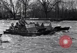 Standbild Ford Motor Company United States USA, 1943, aus Sekunde 35 historischem Filmmaterial Videoclip 65675031864