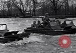 Standbild Ford Motor Company United States USA, 1943, aus Sekunde 36 historischem Filmmaterial Videoclip 65675031864