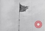 Image Drapeau américain dans le vent très rigide Dearborn Michigan USA, 1941, de la seconde 3 séquences d'archives historiques vidéo 65675031865