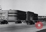 Standbild Ford Motor Company Campus Dearborn Michigan USA, 1937, aus Sekunde 34 historischem Filmmaterial Videoclip 65675031868