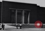 Standbild Ford Motor Company Campus Dearborn Michigan USA, 1937, aus Sekunde 52 historischem Filmmaterial Videoclip 65675031868