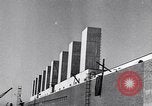 Standbild Ford Motor Company Campus Dearborn Michigan USA, 1937, aus Sekunde 56 historischem Filmmaterial Videoclip 65675031868