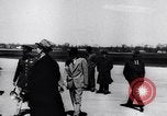 Standbild United States B-24 Liberator bomber Dearborn Michigan, 1941, aus Sekunde 4 historischem Filmmaterial Videoclip 65675031870