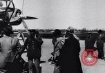 Standbild United States B-24 Liberator bomber Dearborn Michigan, 1941, aus Sekunde 6 historischem Filmmaterial Videoclip 65675031870