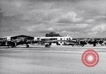 Standbild B-17BS der USA 19 Bombardierung Gruppe Ankunft in Hawaii Honolulu Hawaii USA, 1941, aus Sekunde 1 historischem Filmmaterial Videoclip 65675031872