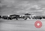Standbild B-17BS der USA 19 Bombardierung Gruppe Ankunft in Hawaii Honolulu Hawaii USA, 1941, aus Sekunde 7 historischem Filmmaterial Videoclip 65675031872