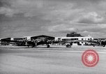 Standbild B-17BS der USA 19 Bombardierung Gruppe Ankunft in Hawaii Honolulu Hawaii USA, 1941, aus Sekunde 9 historischem Filmmaterial Videoclip 65675031872
