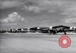 Standbild B-17BS der USA 19 Bombardierung Gruppe Ankunft in Hawaii Honolulu Hawaii USA, 1941, aus Sekunde 17 historischem Filmmaterial Videoclip 65675031872