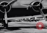Standbild B-17BS der USA 19 Bombardierung Gruppe Ankunft in Hawaii Honolulu Hawaii USA, 1941, aus Sekunde 22 historischem Filmmaterial Videoclip 65675031872