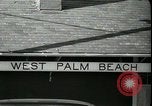 Standbild Touristen West Palm Beach Florida USA, 1936, aus Sekunde 5 historischem Filmmaterial Videoclip 65675031916