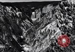 Standbild Yellowstone National Park United States USA, 1940, aus Sekunde 12 historischem Filmmaterial Videoclip 65675031925
