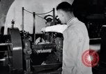 Image Ford Motor laboratoire Dearborn Michigan USA, 1938, de la seconde 18 séquences d'archives historiques vidéo 65675031930