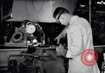 Image Ford Motor laboratoire Dearborn Michigan USA, 1938, de la seconde 19 séquences d'archives historiques vidéo 65675031930