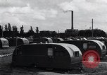 Standbild trailer Häuser United States USA, 1941, aus Sekunde 33 historischem Filmmaterial Videoclip 65675031936