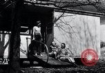 Image construction de maisons United States USA, 1941, de la seconde 23 séquences d'archives historiques vidéo 65675031937