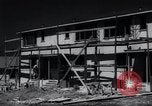 Image construction de maisons United States USA, 1941, de la seconde 14 séquences d'archives historiques vidéo 65675031938