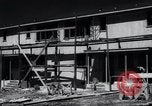 Image construction de maisons United States USA, 1941, de la seconde 16 séquences d'archives historiques vidéo 65675031938
