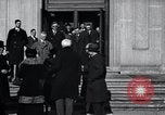 Standbild Lincoln kaufen Zeremonie New York United States USA, 1921, aus Sekunde 15 historischem Filmmaterial Videoclip 65675031942