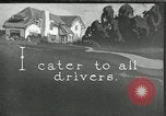 Image Instructions sur la conduite d'une Ford modèle T United States USA, 1922, de la seconde 1 séquences d'archives historiques vidéo 65675031974