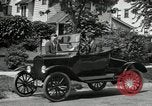 Standbild Ford Model T Auto United States USA, 1922, aus Sekunde 37 historischem Filmmaterial Videoclip 65675031977