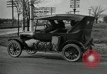 Standbild Ford Model T Michigan United States USA, 1925, aus Sekunde 46 historischem Filmmaterial Videoclip 65675031978